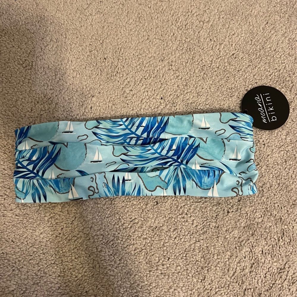 Blue sailboat bikini top
